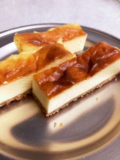 甘さ控えめチーズケーキ-レシピのメイン写真