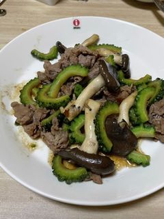 ひらたけとゴーヤのオイスター肉炒め-レシピのメイン写真