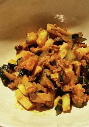 ズッキーニとエリンギの蟹トマトソース和え-レシピのメイン写真