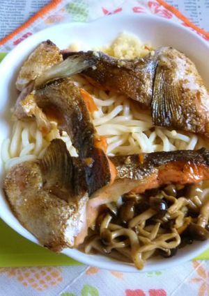 醤油うどん風冷やしうどん38～銀鮭のカマ-レシピのメイン写真