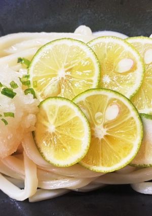 TOP10入さっぱり美味しいすだちうどん-レシピのメイン写真