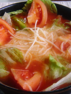 とろ~りチーズのトマトスープうどん-レシピのメイン写真