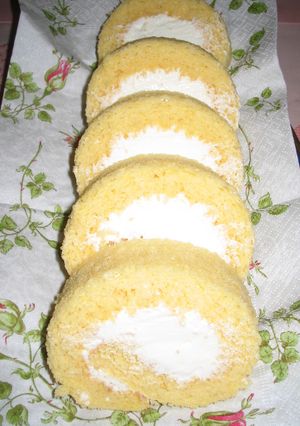 巻きやすい、ふわふわロールケーキ！-レシピのメイン写真