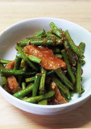 三尺ささげのレッドカレー炒め-レシピのメイン写真