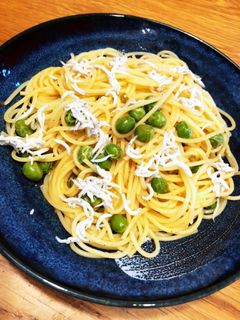 しらすのにんにくトマトらー油パスタ-レシピのメイン写真