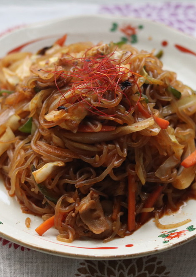 旨辛韓国風♪しらたきでピリ辛焼きそば風-レシピのメイン写真