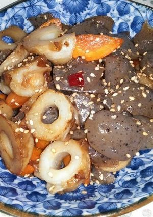 51　ちくわ、こんにゃく、人参の炒め煮-レシピのメイン写真