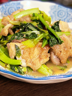 鶏肉と小松菜のレモンナンプラー炒め-レシピのメイン写真