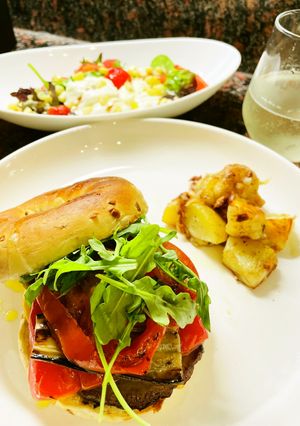 野菜だけのバーガー地中海風-レシピのメイン写真