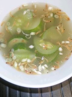 胡瓜と干し海老のスープ-レシピのメイン写真