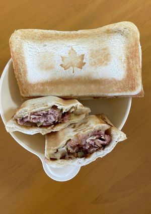 余った餃子あんでホットサンド-レシピのメイン写真