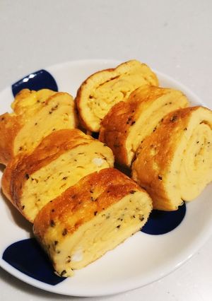 ふんわり♪バジルチーズ卵焼き-レシピのメイン写真
