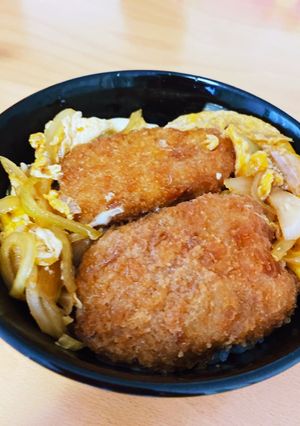タレと卵の相性抜群！コロッケ丼！-レシピのメイン写真