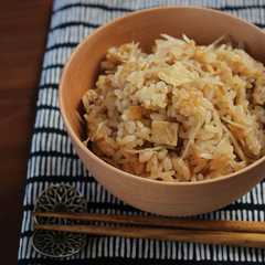 A picture of 新生姜の炊き込みご飯.