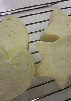 ハートと星のパン-レシピのメイン写真