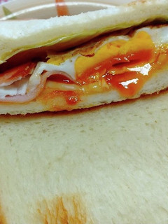 ハムエッグチーズサンド-レシピのメイン写真