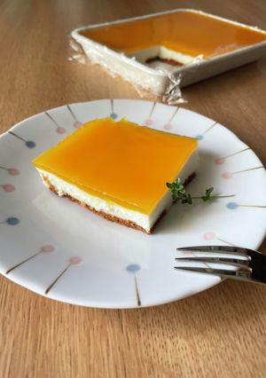 ゼリーとレアチーズの2層のケーキ-レシピのメイン写真