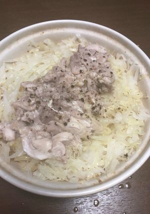 カンタン！キャベツと鳥モモの蒸し鍋-レシピのメイン写真