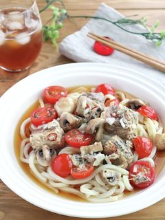 サバ缶とトマトのアヒージョ風冷やしうどん-レシピのメイン写真