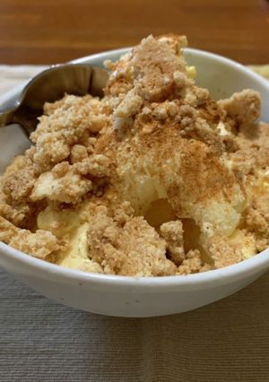 バニラアイスのクランブルのせ-レシピのメイン写真