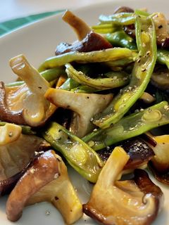 いんげんと椎茸のオイスターソース炒め-レシピのメイン写真