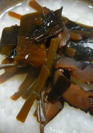 サツマイモの茎、早煮昆布、椎茸の佃煮-レシピのメイン写真
