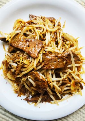 豚レバーのオイスターもやし炒め-レシピのメイン写真
