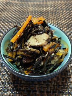 《副菜》ちりめんじゃこのひじき煮-レシピのメイン写真