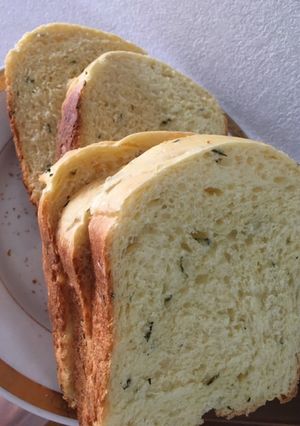 HB使用♪大葉入りオリーブオイル食パン-レシピのメイン写真