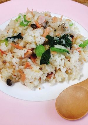 鮭と干しきのこのミルクピラフ-レシピのメイン写真