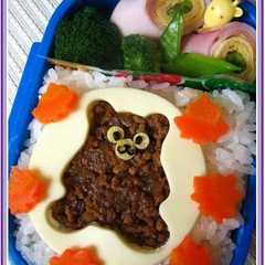 รูปของ 保温用キャラ弁♪クマ de タコライス♪