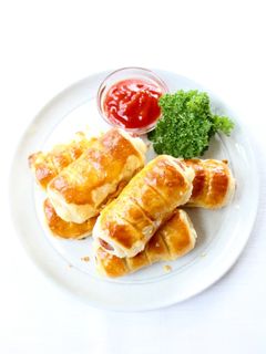 簡単おやつ&おつまみ【ウインナーパイ】-レシピのメイン写真