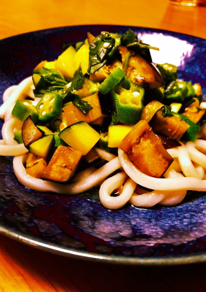 夏野菜オクラモロヘイヤとろとろ冷製うどん-レシピのメイン写真