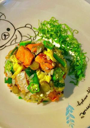 No2891鮭ハラミ具沢山炒飯-レシピのメイン写真