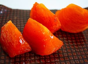 熟した柿で上品な1品♪美味しい氷菓-レシピのメイン写真