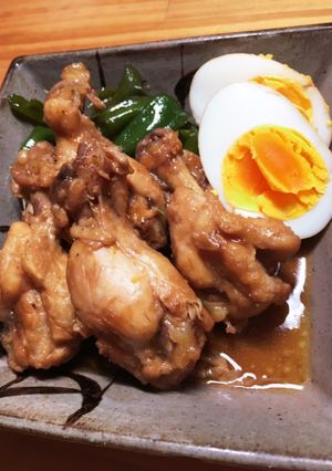 圧力鍋で簡単！鶏手羽元とピーマンの黒酢煮-レシピのメイン写真