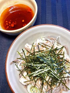 ラー油入りタレで、肉蕎麦-レシピのメイン写真