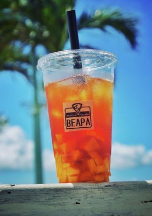極太ストローで飲むマンゴーティー-レシピのメイン写真