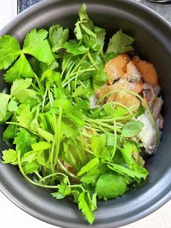 ソロキャンプ用・鮭の中骨飯-レシピのメイン写真