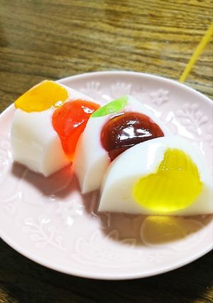 どっちも好き！キラキラゼリーの牛乳寒天-レシピのメイン写真