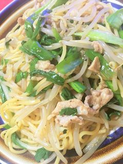 もやしでボリュームアップ!上海焼きそば風-レシピのメイン写真