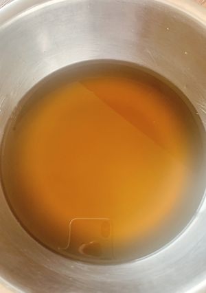 鶏ガラ1羽まるごと使ったブロード-レシピのメイン写真