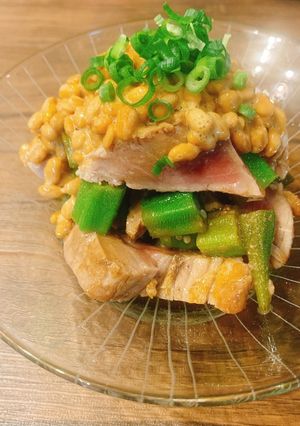 燻製にした本鮪とオクラ納豆-レシピのメイン写真