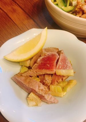 燻製にした本鮪とセロリのオイル漬け-レシピのメイン写真
