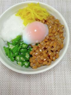 わが家のさっぱりネバネバ丼-レシピのメイン写真