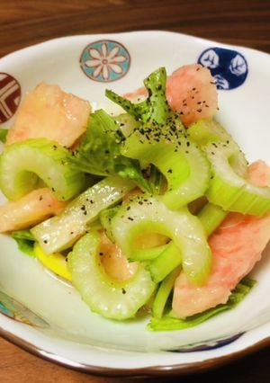 桃とセロリのサラダ-レシピのメイン写真