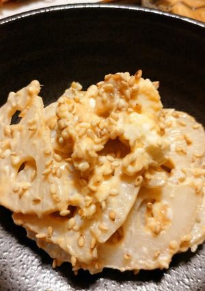 レンコンのゴマ味噌チーズあえ-レシピのメイン写真