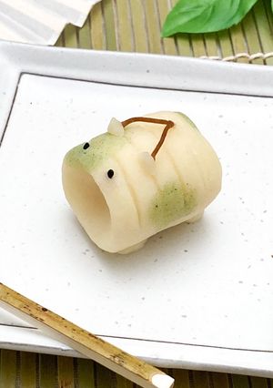 簡単!犬用 練り切り風おやつ『蚊遣豚』-レシピのメイン写真