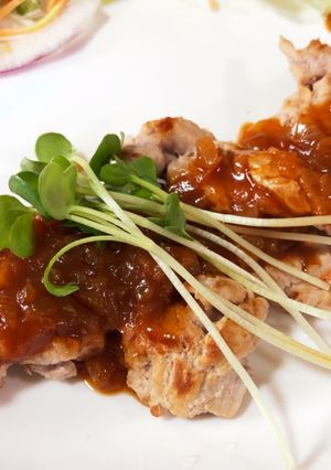 超ヘルシー！豚ヒレ肉のデミソースステーキ-レシピのメイン写真