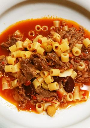 マカロニとトマト、牛肉と豆の煮込み-レシピのメイン写真